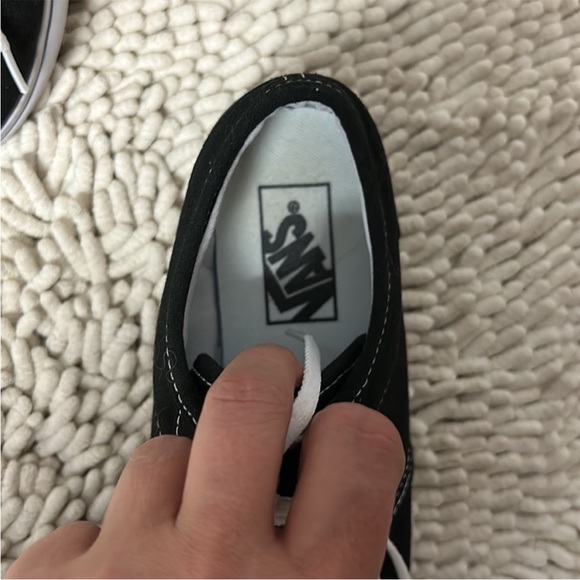 Vans Classic Black Low Sneaker - Picture 3 of 7